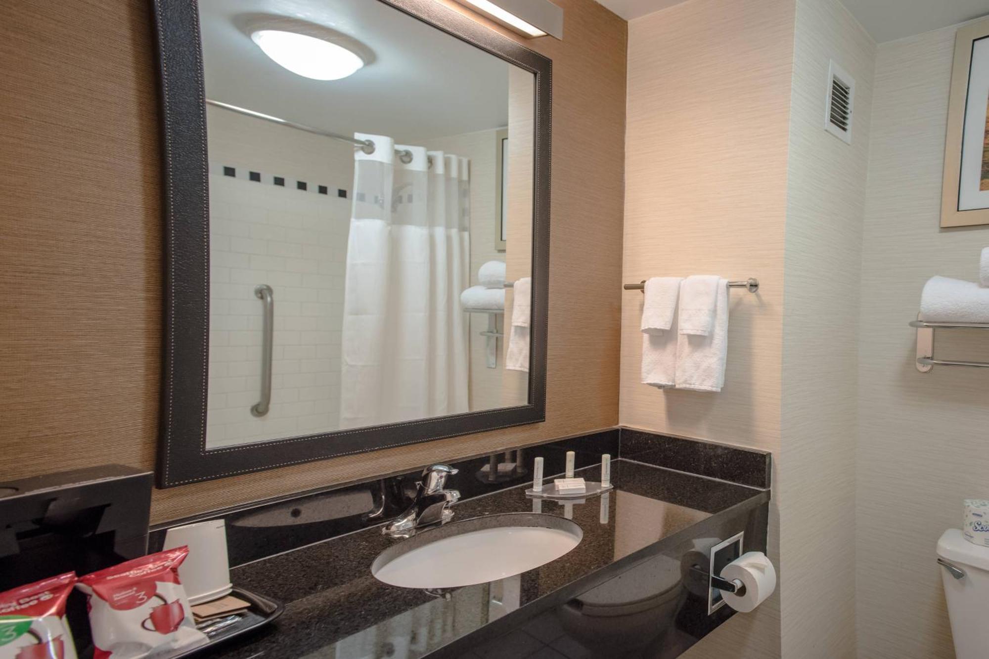 Fairfield Inn & Suites By Marriott Knoxville/East Phòng bức ảnh